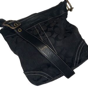 Coach Black Signature C Convertible Brass Hardware Strap Leather Bag 10402